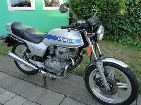 HONDA CB400N - 6