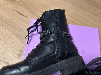 Dívčí zimní boty na platforme vel 37 - 6