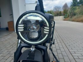 Elektrokolo (moped) pro dva zn. Bezior, 1.000W, pouze 235km - 6