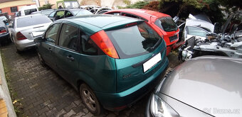Ford Focus mkI použité díly z tohoto vozu - 6