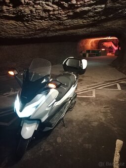 Honda Forza NSS 300 - 6