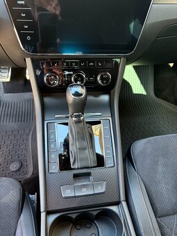 Škoda Superb iV Sportline, plug-in hybrid,top stav - 6