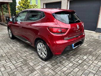 Renault Clio - 6