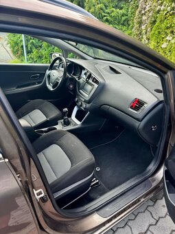 Kia Ceed SW 1.6 GDI Benzin - 6