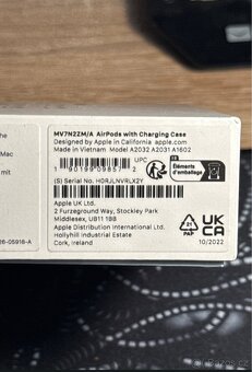 Apple AirPods 2019 - 6