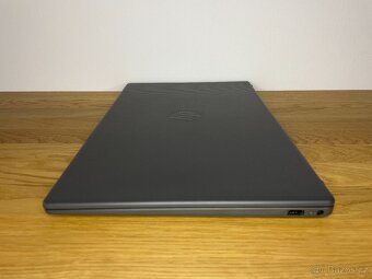 HP 255 G10 AMD R3 7320U 2.4GHz / 8GB / 256GB NVMe černá - 6