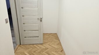 Pronájem bytu 3+KK 83m² - 6