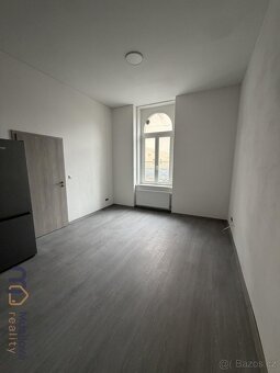 Pronájem bytu 1kk 30 m2 - 6