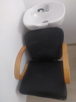 Kadeřnický mycí box - 6