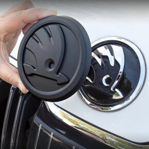 Škoda znaky kapota kufr - černé, chromové 80mm 90mm 100m - 6