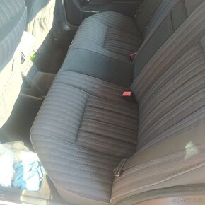 Mercedes Benz w124 300 D - 6