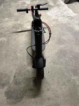 Elektrická koloběžka – Xiaomi Mi Electric Scooter (s vadou) - 6