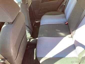 Ford Fusion - 6