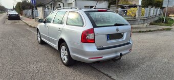 Škoda Octavia combi Elegance 2.0tdi 103kw DSG - 6