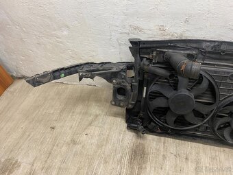 ŠKODA OCTAVIA 2 04-08 - CHLADIČOVÁ STĚNA KOMPLETNÍ BENZÍN - 6