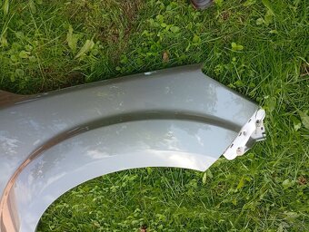 NISSAN NAVARA D23 RV 2020 BLATNÍK PRAVÝ A LEVÝ - 6