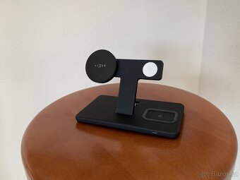 Bezdrátová nabíjecí stanice FIXED - 6