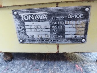 P: Stará váha Tonava- potravinářská atd. - 6
