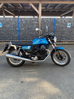 Moto Guzzi V7 III SPECIAL - 6