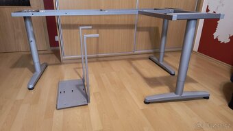 Kovová konstrukce stolu tvaru L + držák na PC - 6