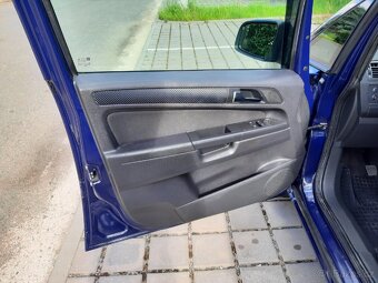 Opel Zafira B 1.6i 85kW, 2010, 176000km, 7 míst - 6
