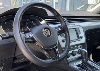 Volkswagen Passat 2.0TDi 110kw DSG NAVI TEMPOMAT automat - 6