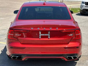 2019 Volvo S60 T6 R-Design AWD 2.0 - 6