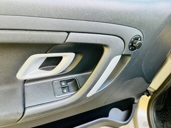 ŠKODA FABIA 1.2 i PUVOD ČR BENZÍN - 6