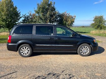 Chrysler Town & Country, 3.6L Stow’n Go - 6