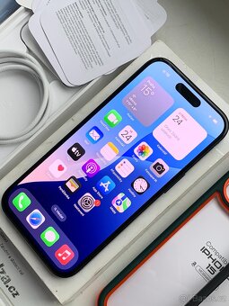 Apple Iphone 15 black 128GB + kupa příslušenství + 2r záruka - 6