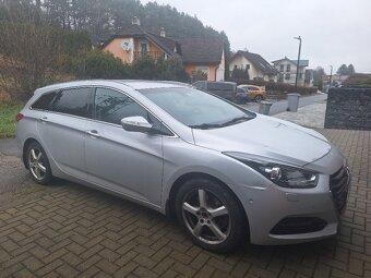 Prodám Hyundai i40 PREMIUM MAX výbava ,najeto 180000km, - 6