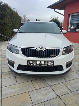 ŠKODA Octavia 3 2.0 TDI RS - 6