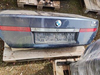 Víko kufru BMW - 6