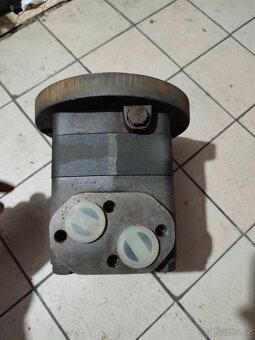 Danfoos hydrolic motor , - 6