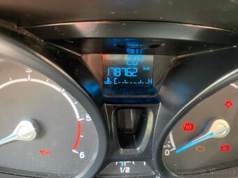 Ford ecosport - 6