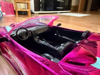 Mattel Barbie auto růžový kabriolet s dálkovým ovládáním - 6