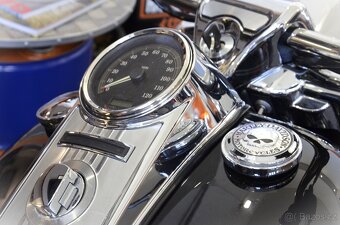 Harley Davidson FLHRI Road King Classic - 6