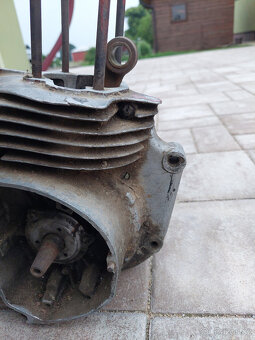 Jawa 175 - motor - 6