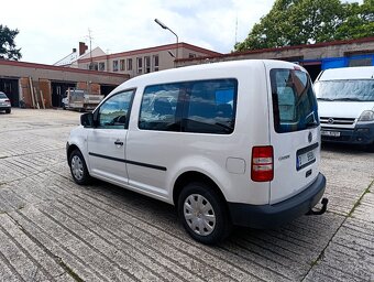 Volkswagen Caddy Kombi Benzín - 6