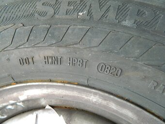215/70 r15C 109/107s - 6