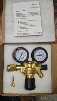 PLNÁ láhev tlaková bomba 6kg CO2 na svařování i Pivo - 6