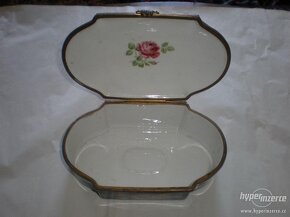 krásná porcelánová dóza - 6