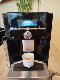 Plněautomatický kávovar Siemens EQ.9 s300 - 6