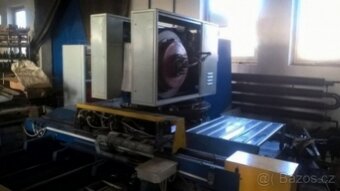 Rok výroby 1990, vysekávací lis TGRJ 25 NC - 6