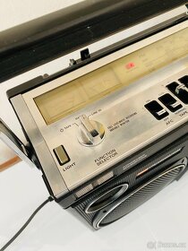 Radiomagnetofon/boombox Hitachi TRK8080E, rok 1978 - 6