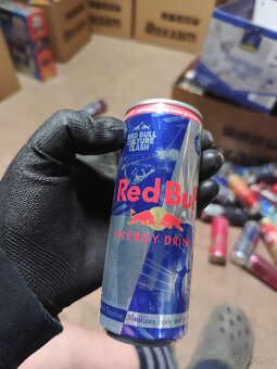 Plechovky od Energy Drinků Red Bull 1 - 6
