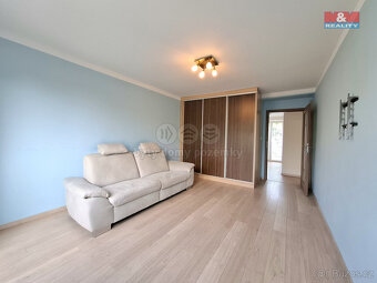 Prodej bytu 2+1, 60 m², Ostrov, ul. Štúrova - 6