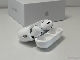AirPods Pro 2 (USB-C - 6