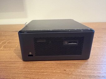 Mini PC Intel NUC 8i3beh + monitor Benq 24"+klávesnice myš - 6