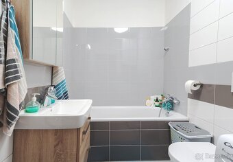 Pronajmu byt 1+kk v novostavbě bytového domu Kutná Hora - 6